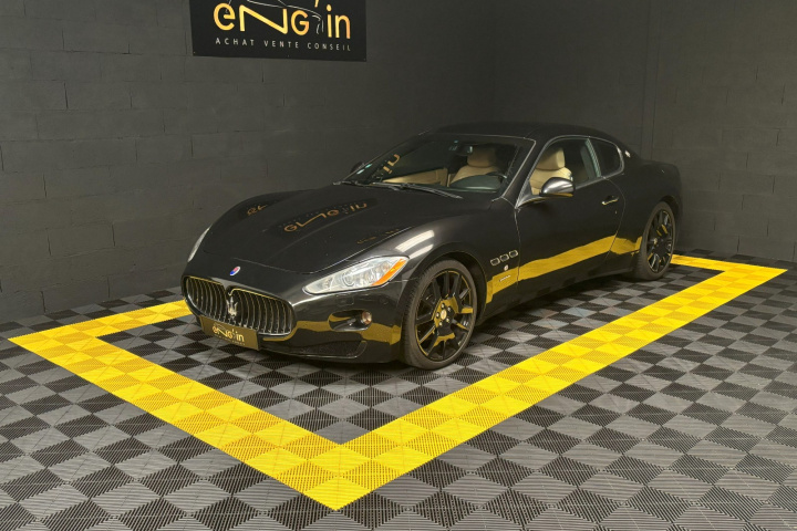 MASERATI GRANTURISMO