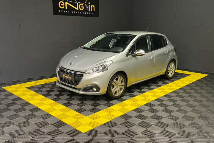 PEUGEOT 208 BUSINESS