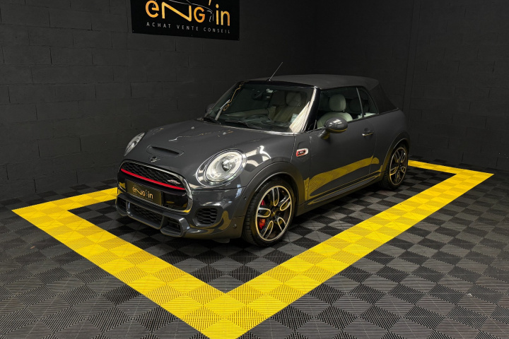 MINI CABRIOLET F57